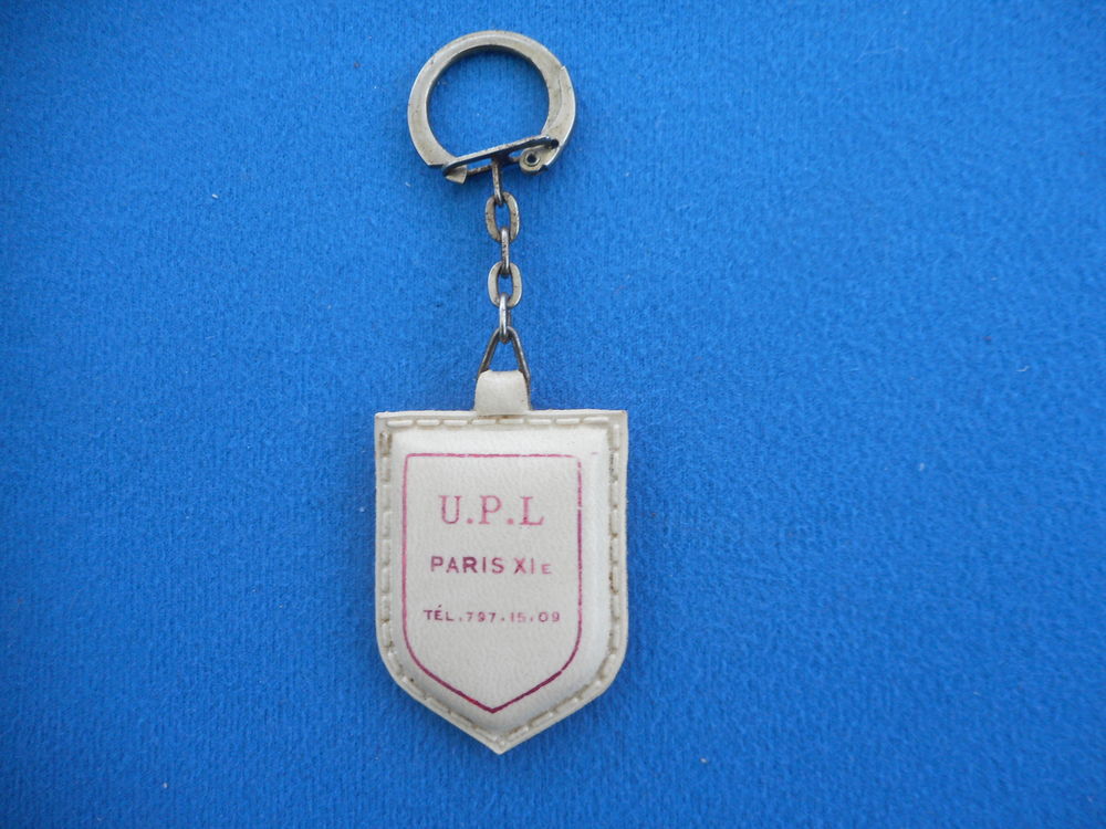 Porte-cl� U.P.L. papiers peints  cuir 10 Nieuil-l'Espoir (86)