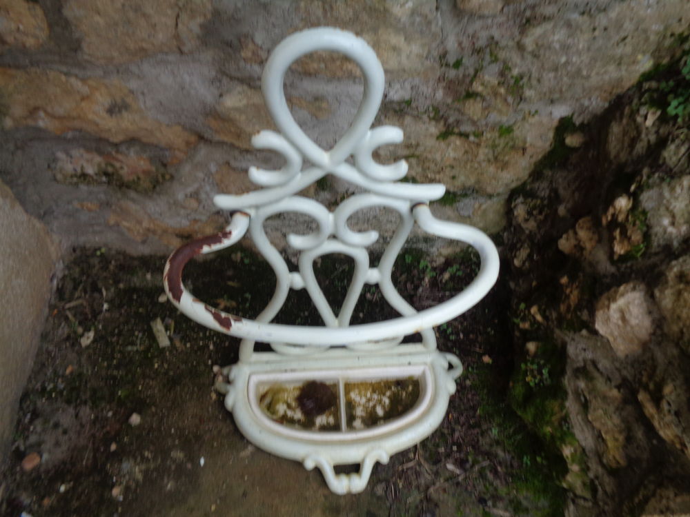 porte parapluies en fonte 25 Langon (33)