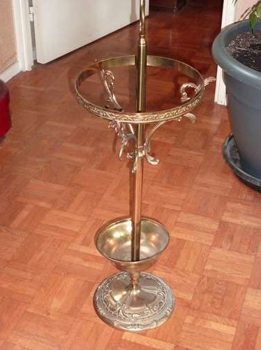 PORTE PARAPLUIES DE STYLE EN CUIVRE 40 Paris 19 (75)