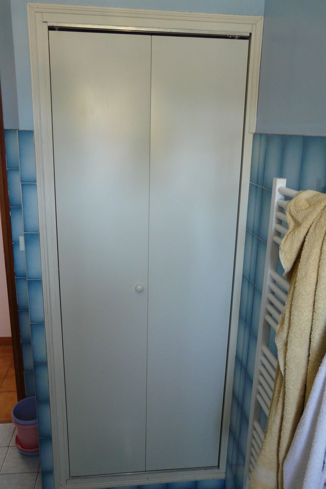 Porte pliable pour placard 10 Poulx (30)