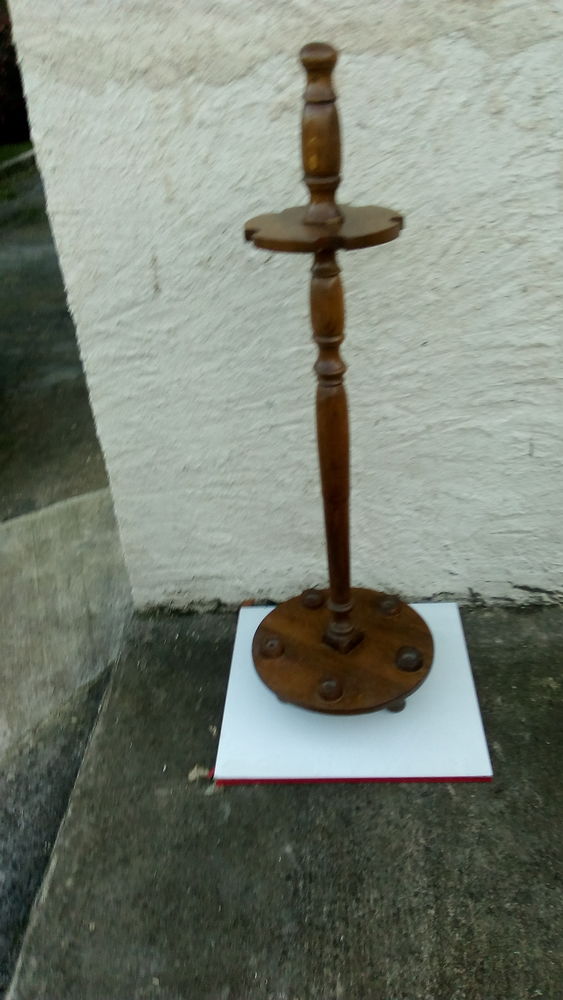 PORTE QUEUES DE BILLARD 80 Baignes-Sainte-Radegonde (16)