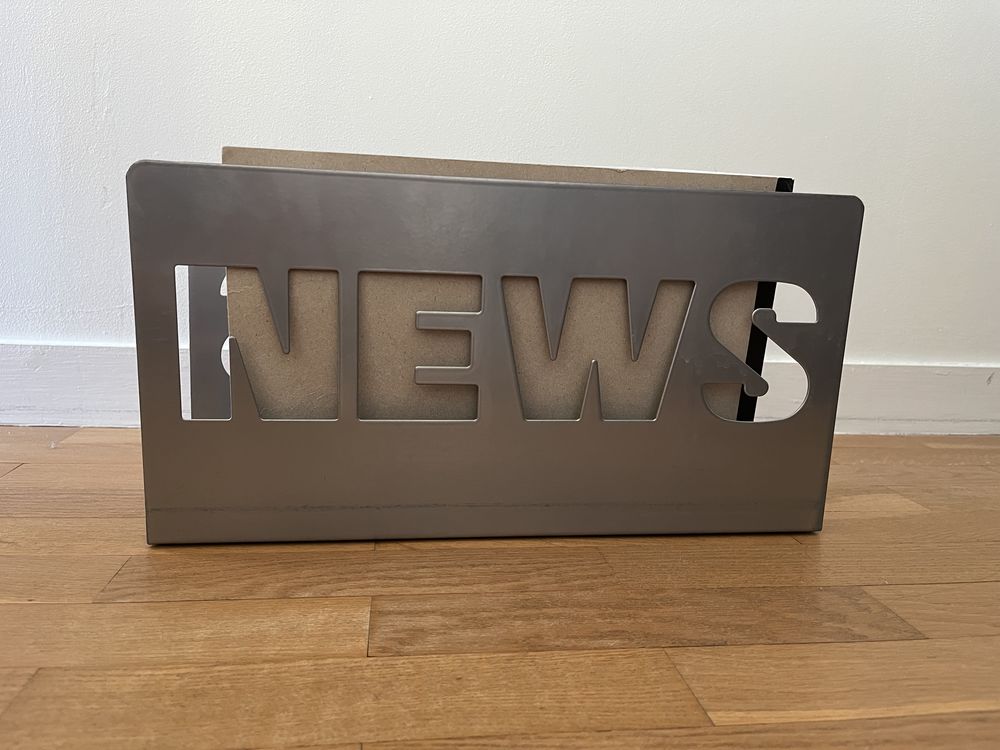 porte revue en m�tal 12 Lyon 3 (69)