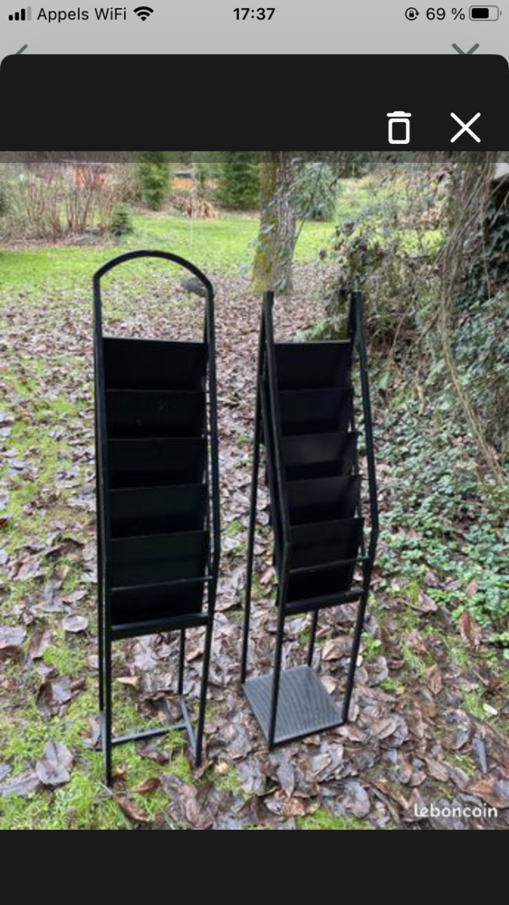 Porte revue 25 Saint-Chamant (19)