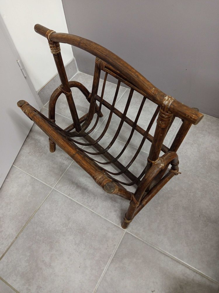 porte revue 15 Cugand (85)