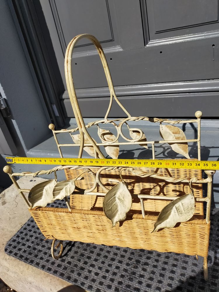 Porte revues osier 14 Cheny (89)