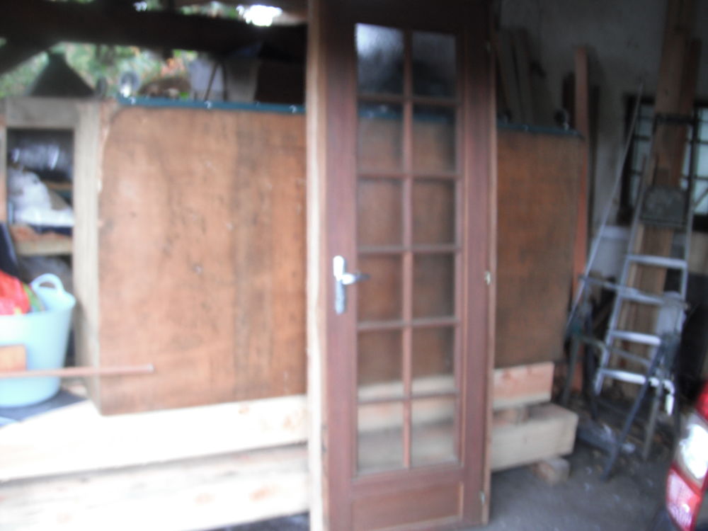 PORTE DE SERVICE � 100 Couzeix (87)