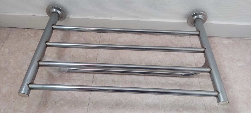 Porte serviette chrom� 40 Le Mans (72)