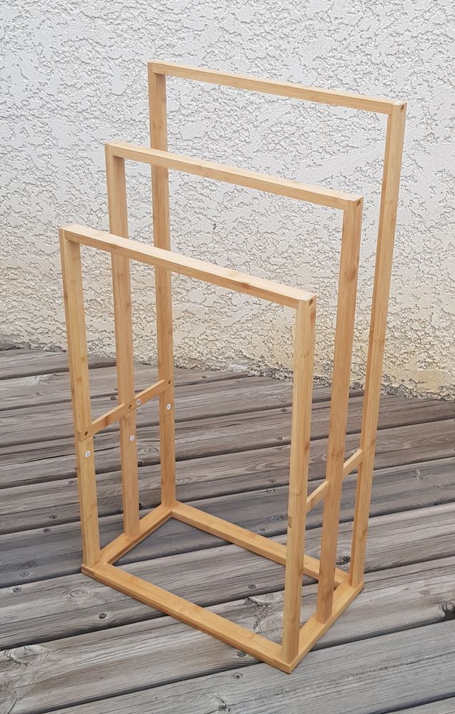 Porte serviettes en bambou 10 Vic-la-Gardiole (34)