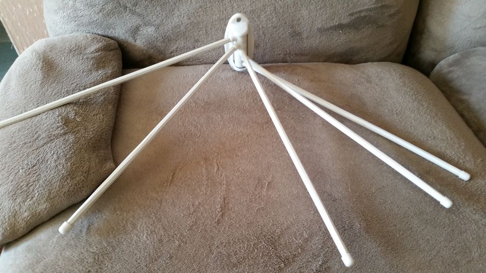 Porte serviettes mural pivotant 35 Paris 13 (75)