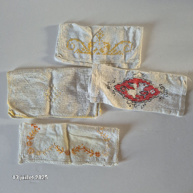 3 Porte Serviettes de table ann�es 1960 brod� fait main 20 Saumur (49)