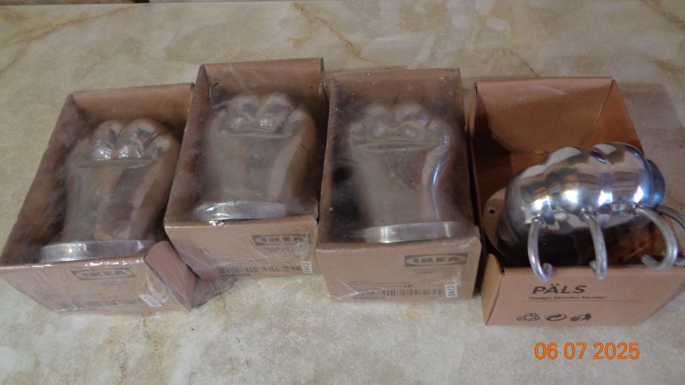 PORTE-SERVIETTES VINTAGE PATTES D'OURS 50 L'Isle-Jourdain (32)