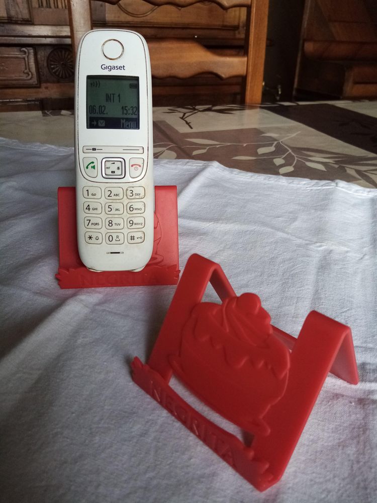 Porte t�l�phone neuf 3 Avermes (03)