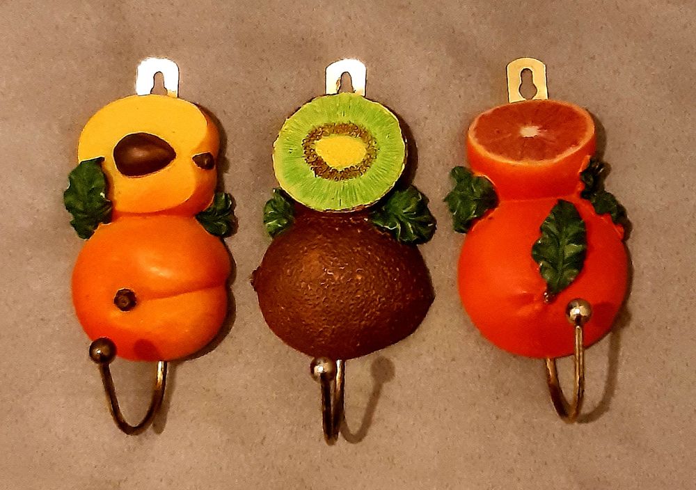 Porte-torchons en r�sine 10 Pau (64)