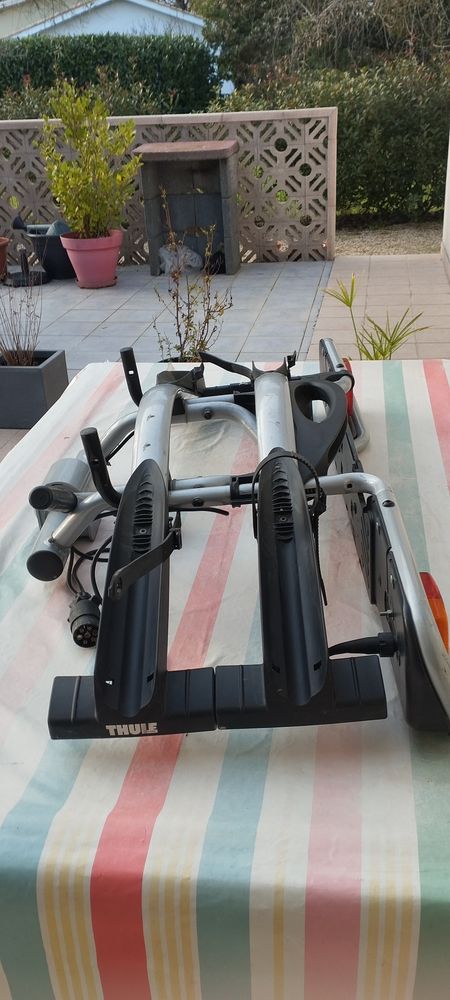 porte v�lo THULE type 945 110 Gujan-Mestras (33)