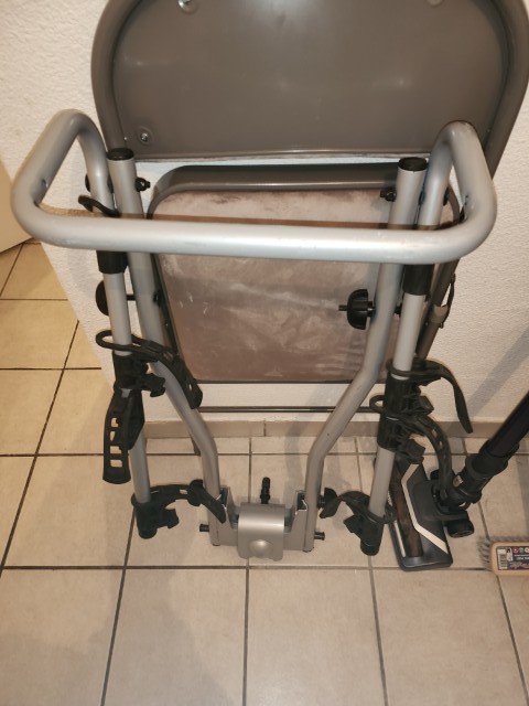 Porte-v�los pliable m�tal 90 Gap (05)