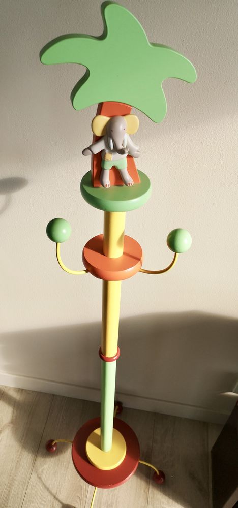 Porte-v�tement enfant 10 Ermont (95)