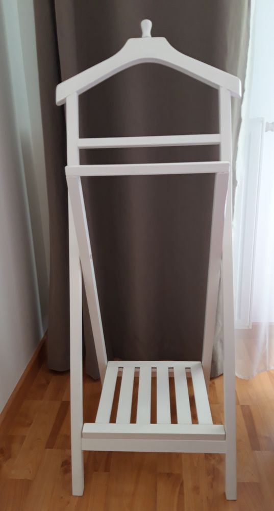 Porte v�tements en bois 20 Ambilly (74)