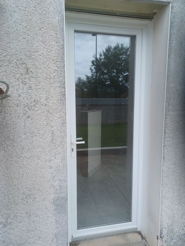 Porte vitr�e 120 Saint-Andr�-de-la-Marche (49)