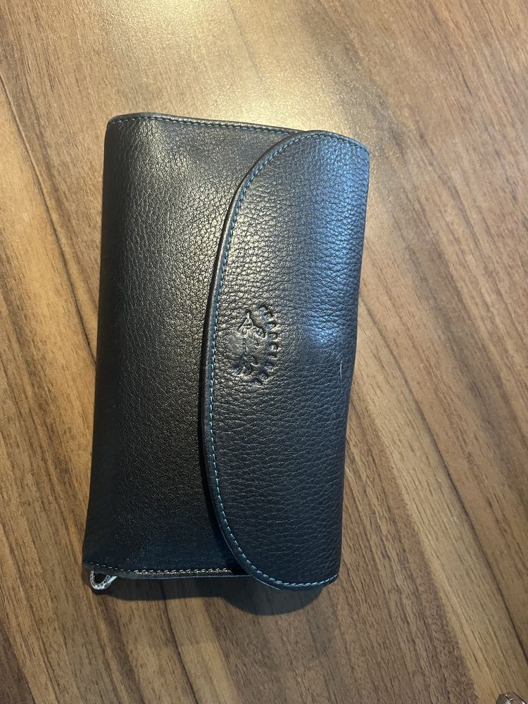 Portefeuille femme 10 Luxeuil-les-Bains (70)