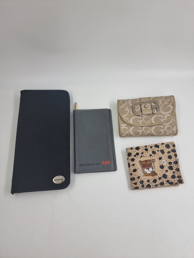 Lot de portefeuilles et portes monnaies 1 Vulbens (74)