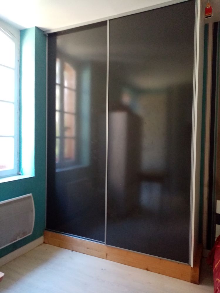 Portes d'armoires coulissantes 150 Buzet-sur-Tarn (31)