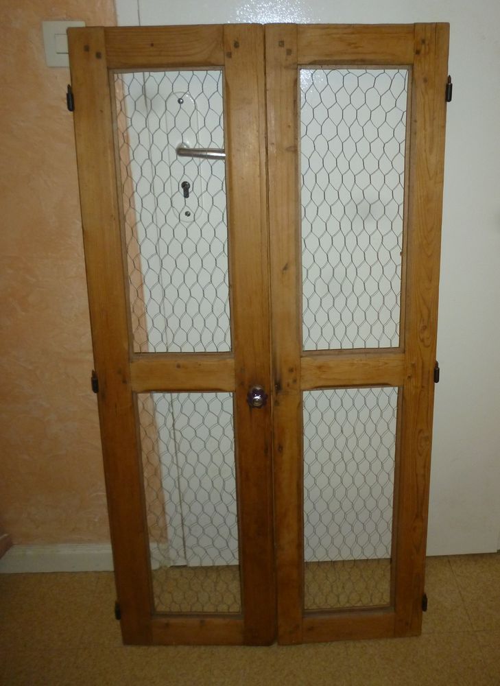 Portes bois et grillage 20 Toulon (83)