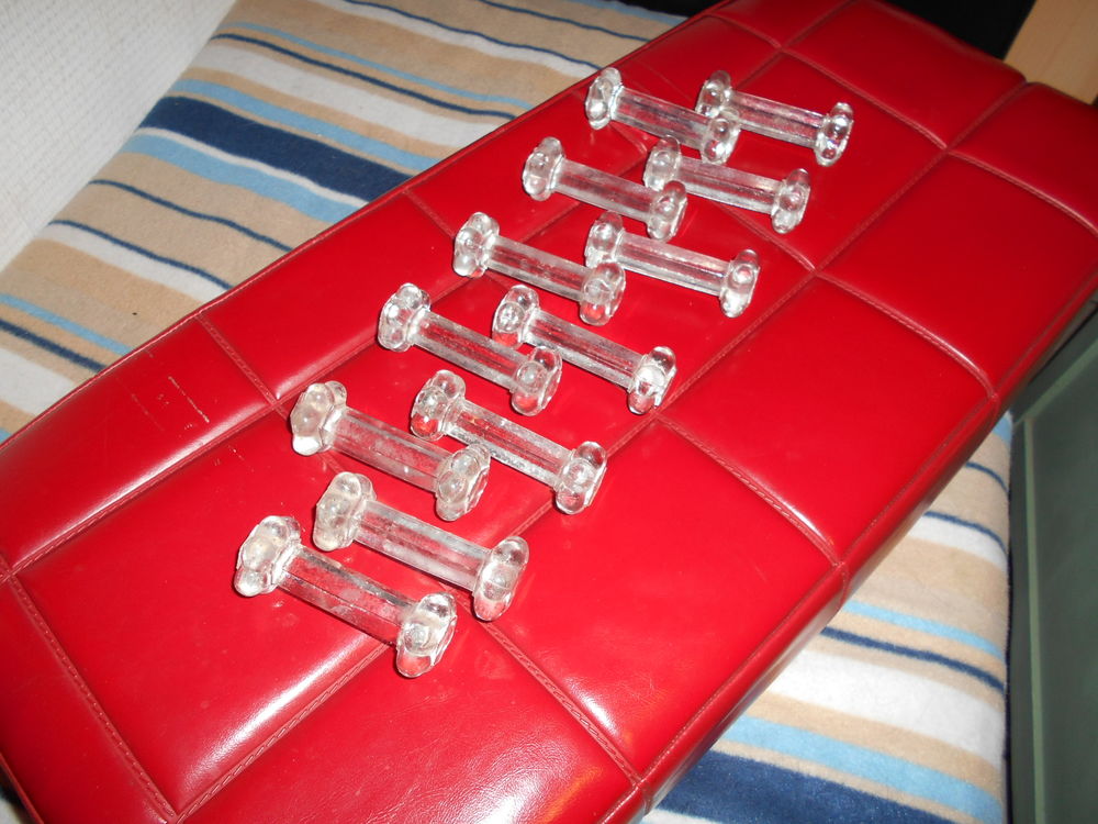 portes couteaux de tables en verre 0 Grospierres (07)