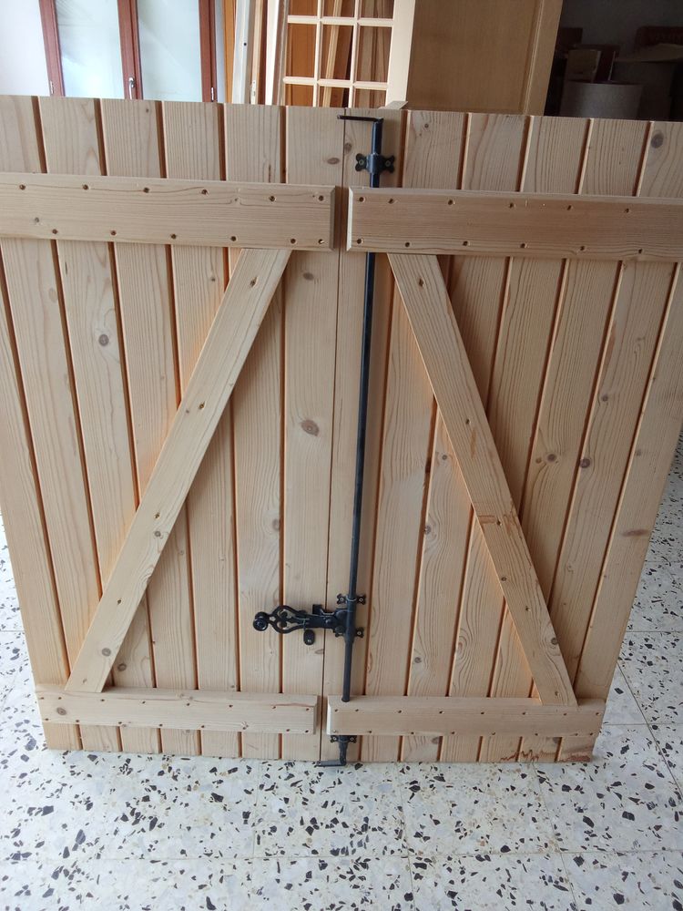 portes , fen�tres, volets , volets roulant, bois divers 10 Audincourt (25)