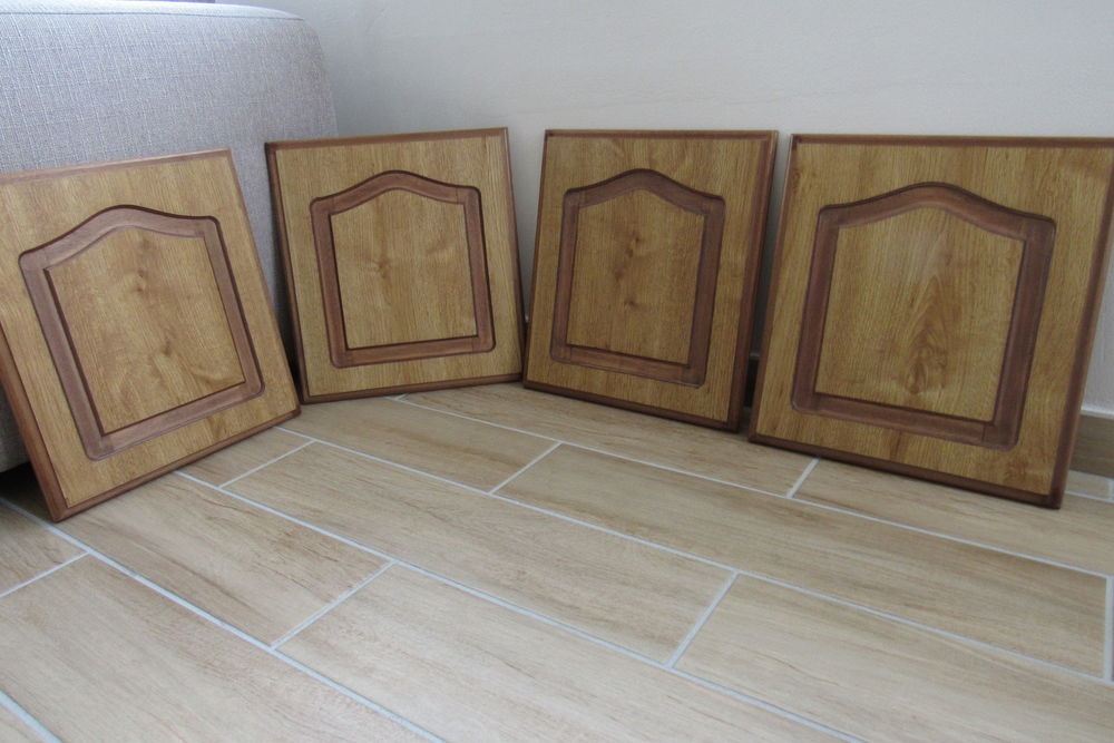 4 portes imitation ch�ne 60 Courri�res (62)