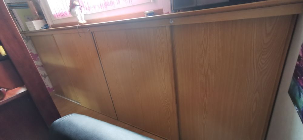 4 Portes placard coulissantes avec rails sous fen�tre. 50 Noisiel (77)