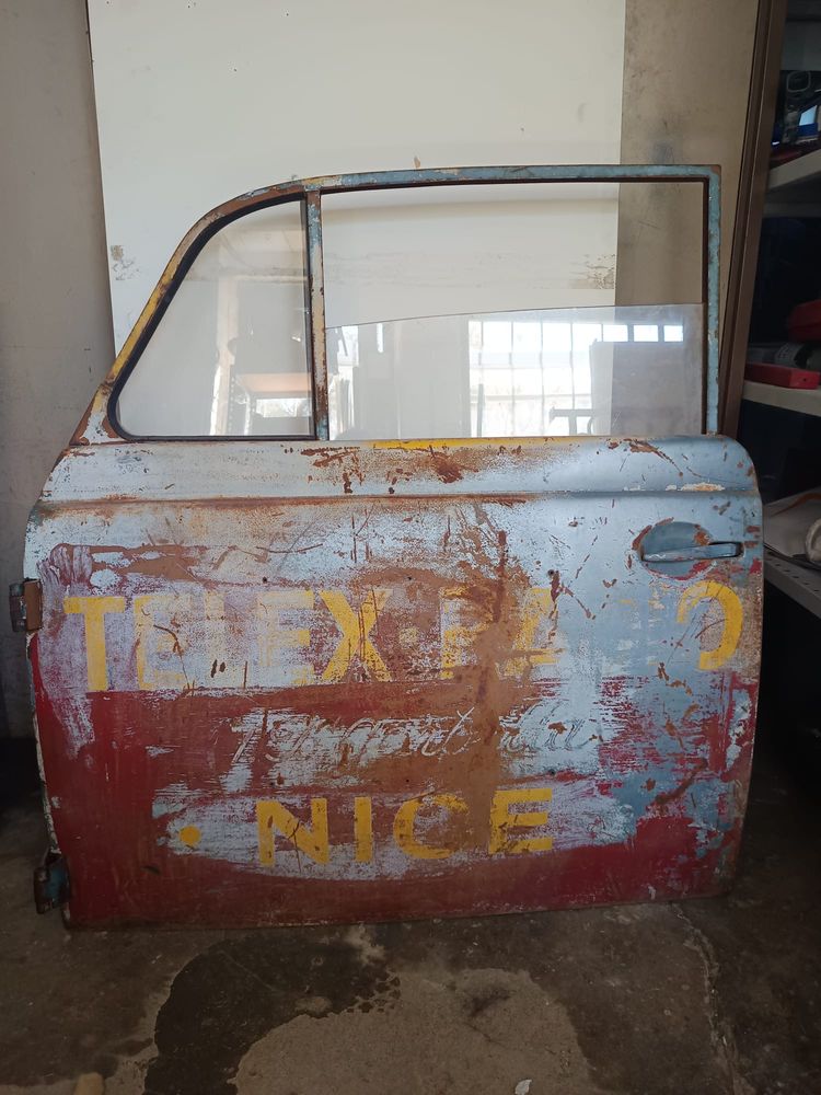 Porti�re ancienne RENAULT JUVAQUATRE - D�co Vintage  TELEX 290 Fr�jus (83)