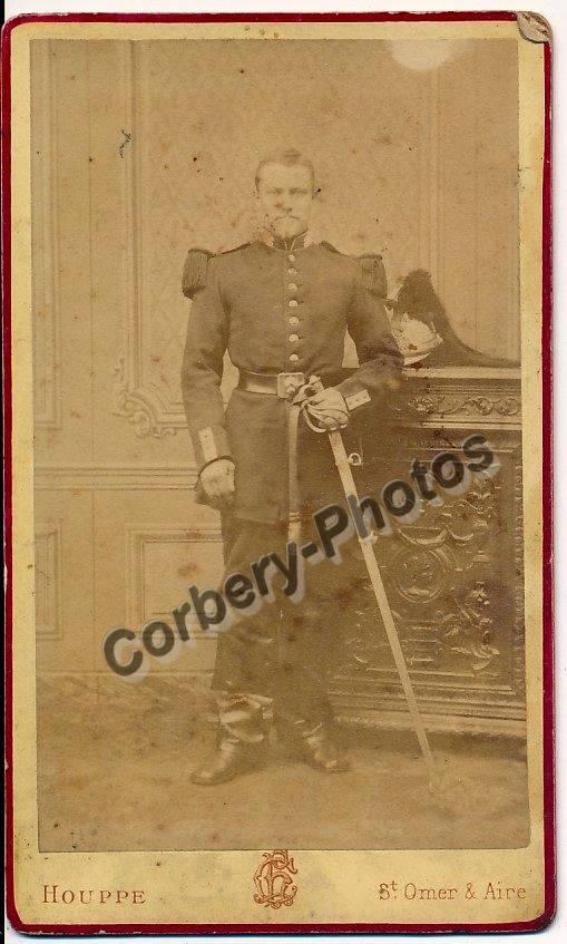  CDV Portrait Militaire Cavalerie R�giment Dragons 
45 Loches (37)