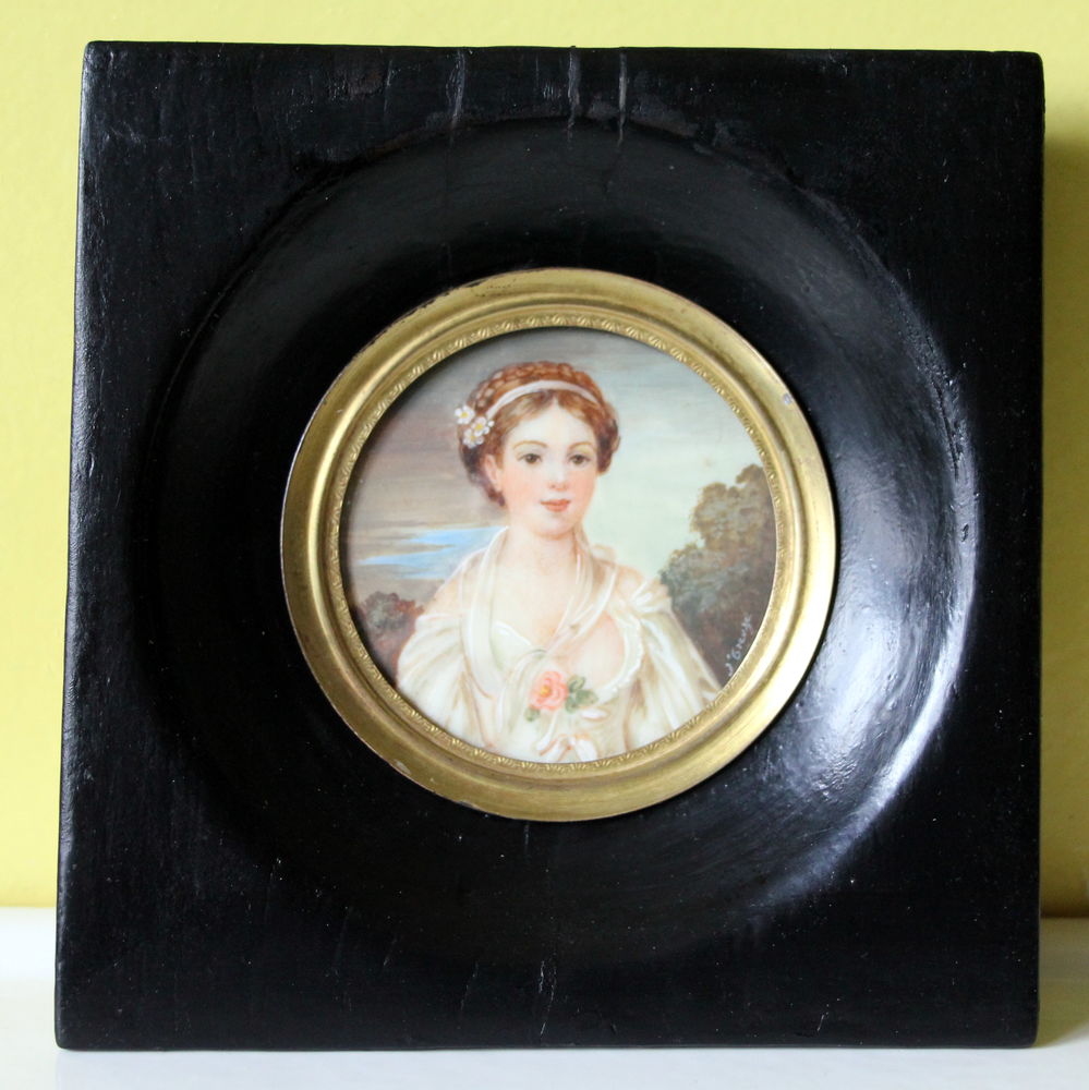 Portrait miniature sur ivoire sign� GREUZE la cruche cass�e 55 Issy-les-Moulineaux (92)