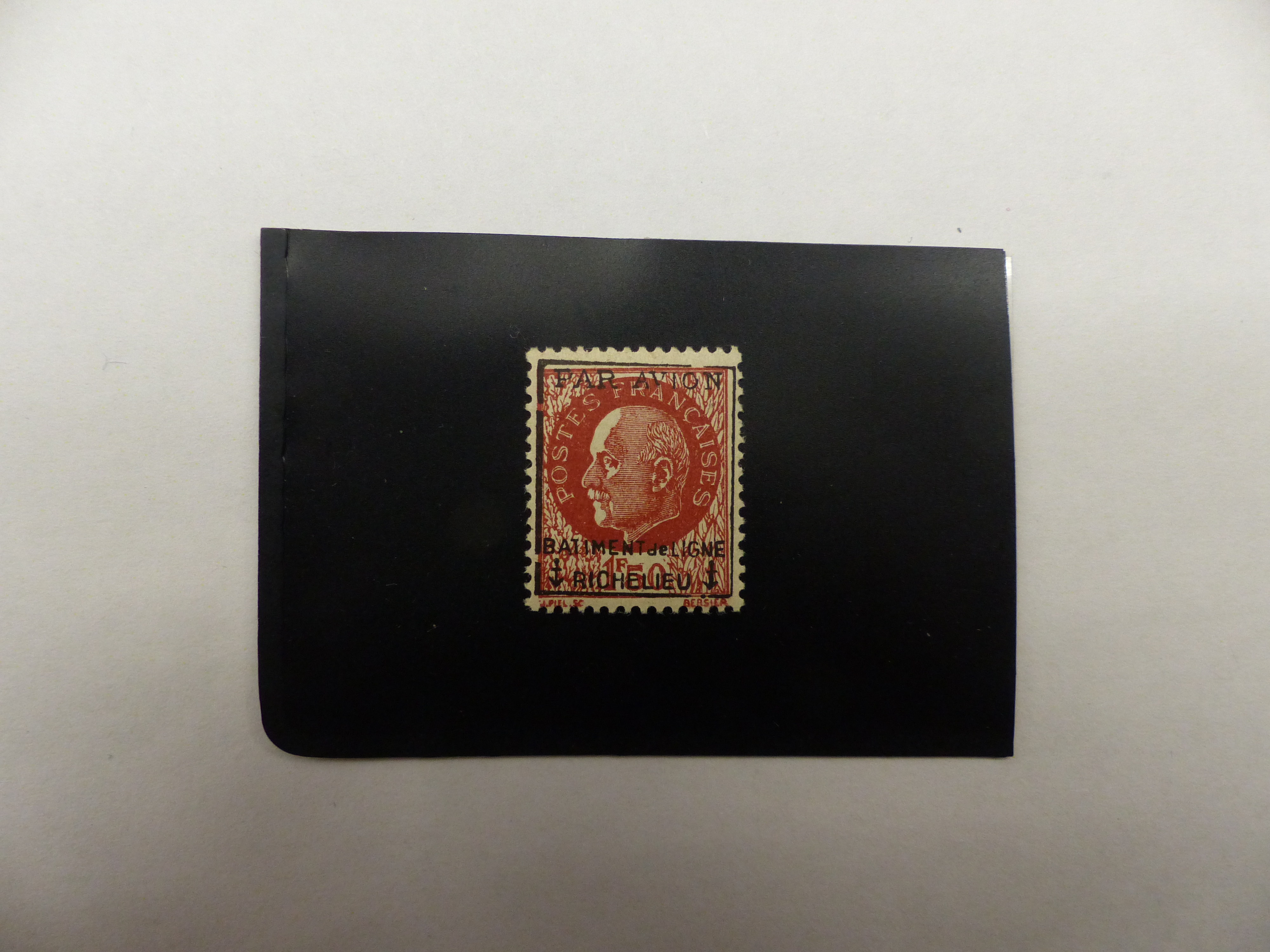 POSTE  AERIENNE  MILITAIRE  N�  3  NEUF **  COTE  240 � 40 Le Havre (76)