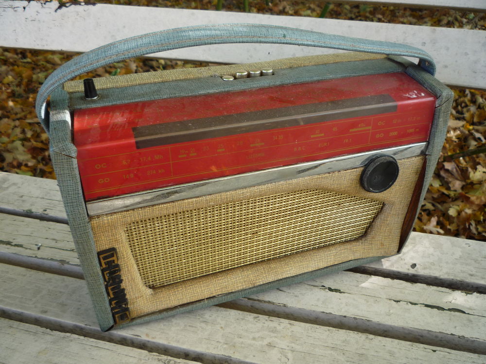 Poste radio ARESO
15 Castres (81)