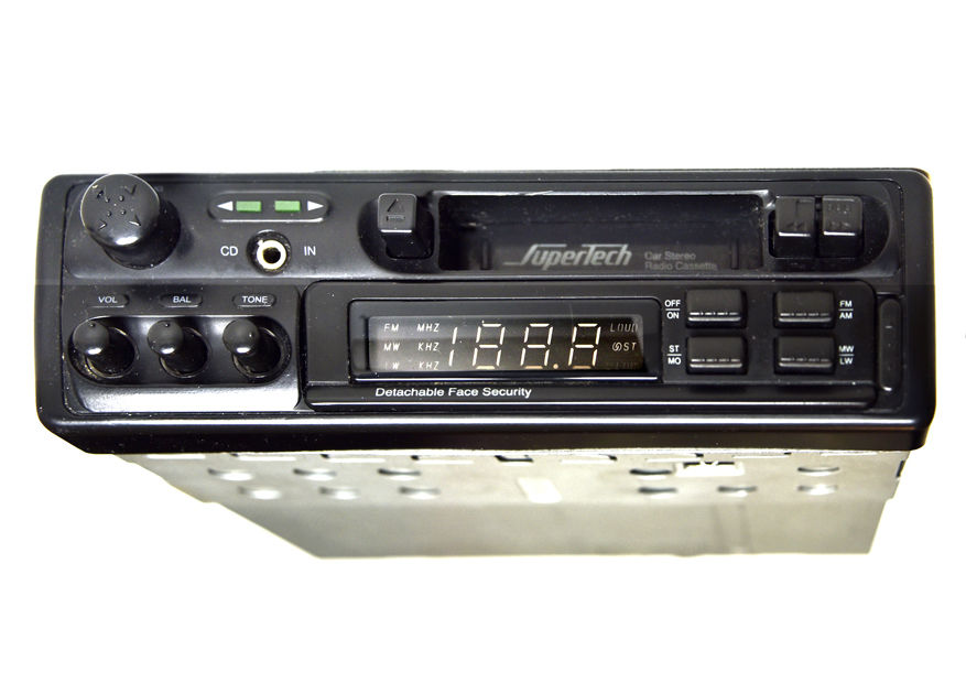 Poste de Radio Cassettes St�r�o Voiture. 85 Alfortville (94)