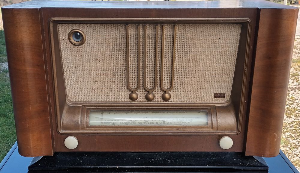 Poste de radio TSF Ducretet Thomson 60 Romagnieu (38)