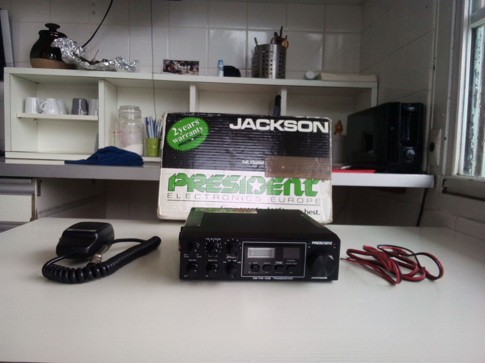 Poste Radio �metteur r�cepteur tous modes : 120 Marseille 8 (13)