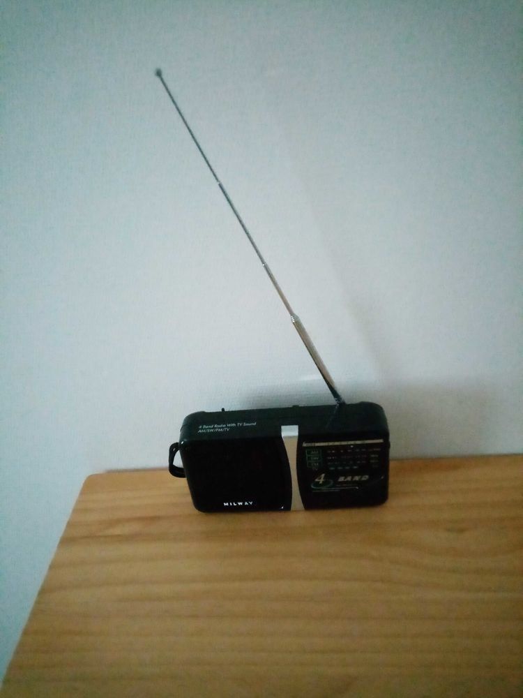 poste radio portable mini 4 bandes fm an sw 150 Biarritz (64)