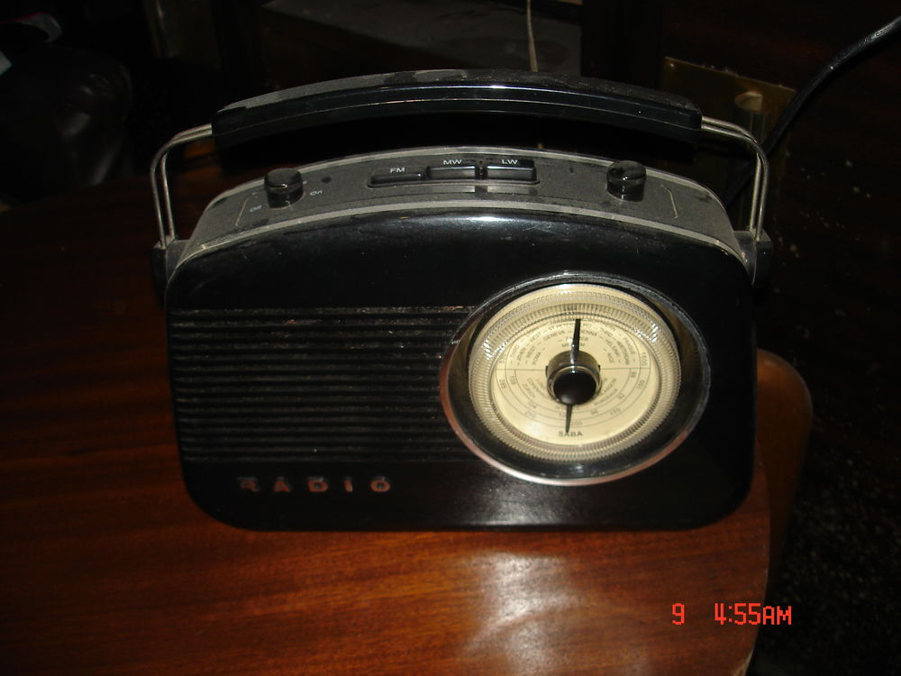 poste de radio style vintage 28 Montigny-lès-Metz (57)