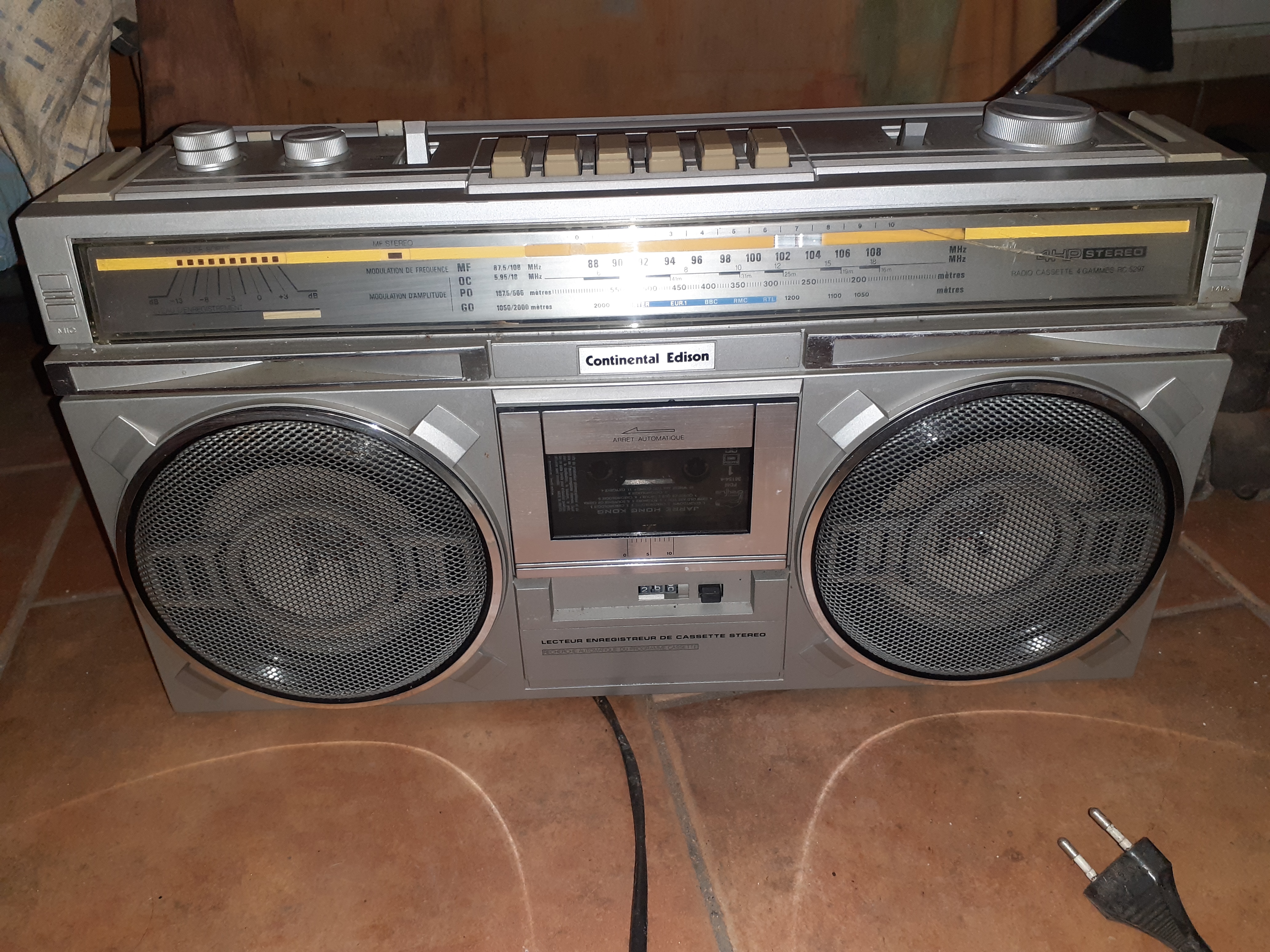 Poste de radio 35 Villeherviers (41)