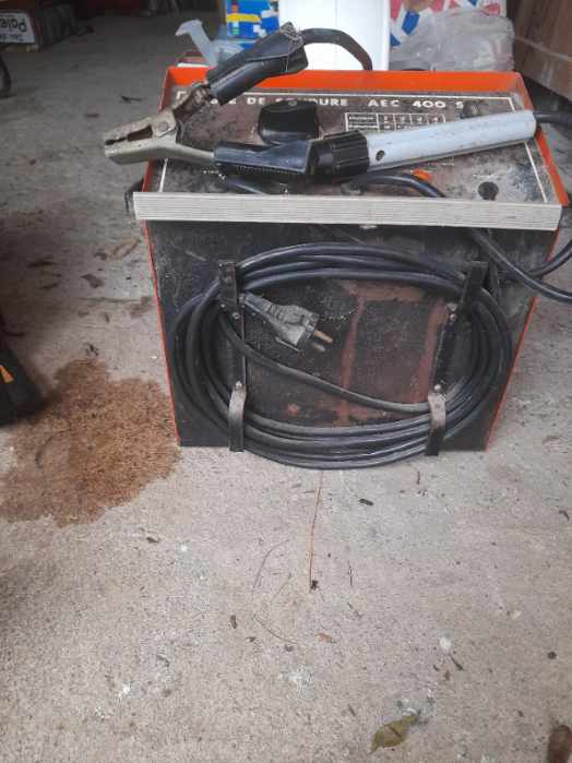 Poste a souder 20 Saint-Martial-d'Artenset (24)