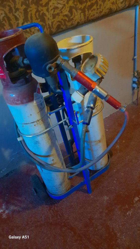 Poste � souder 100 Boutigny-sur-Essonne (91)