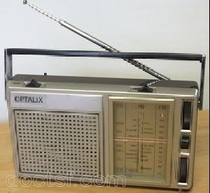 Poste � transistors OPTALIX 3180 (ann�e 1983).
30 Noailhac (81)