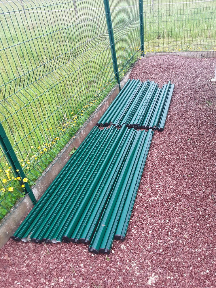 poteaux  cl�ture 7 Saint-�loy-de-Gy (18)