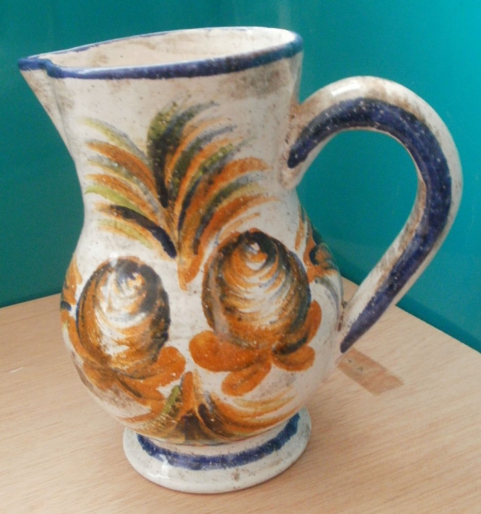 POTERIE, pot, pichet fait main sign�  LA BELLE DAME  15 Montauban (82)