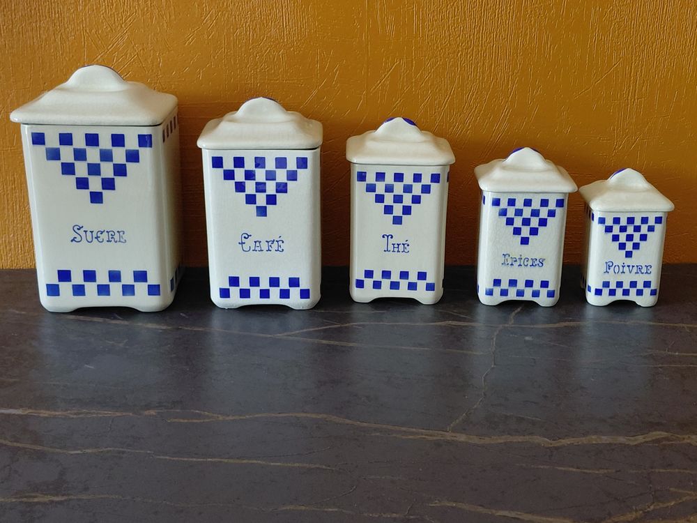 Lot de pots ancien 50 Baume-les-Dames (25)