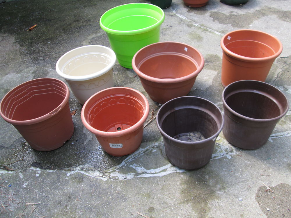 Pots de jardinage ronds hauts 1 Herblay (95)