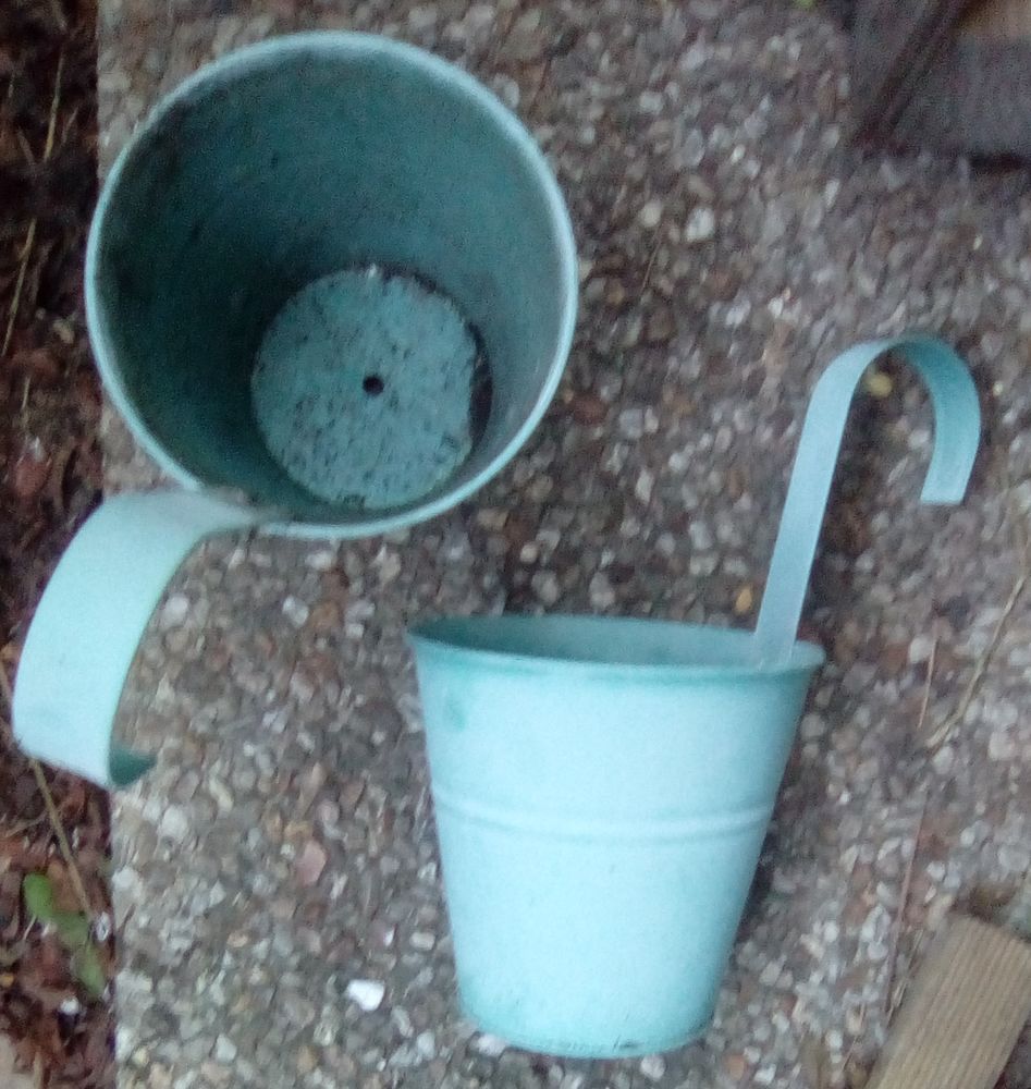 3 pots � suspendre 7 Beauchamp (95)