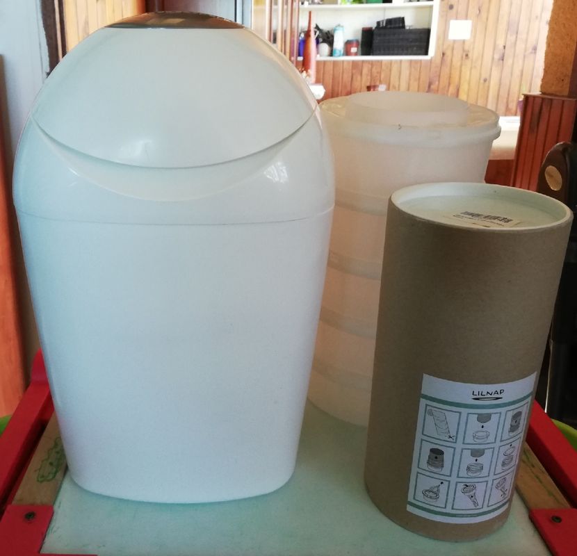 Poubelle � couches Tommee Tippee avec recharges 12 Villate (31)